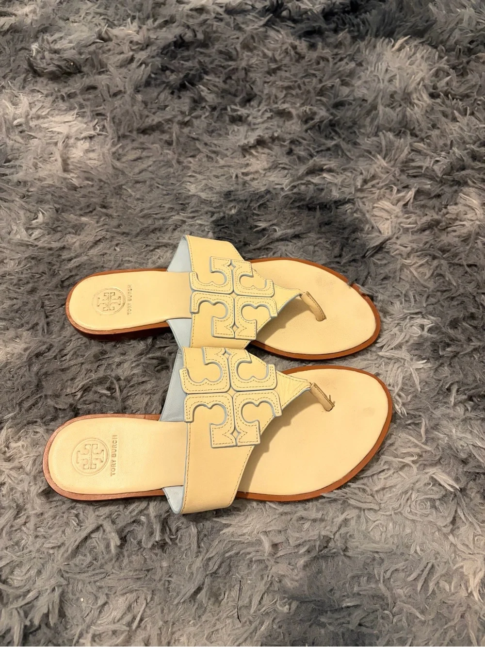 Tory Burch Miller Sandals 8.5 M Yellow Cream Leather Light Blue Trim Thong Flat
